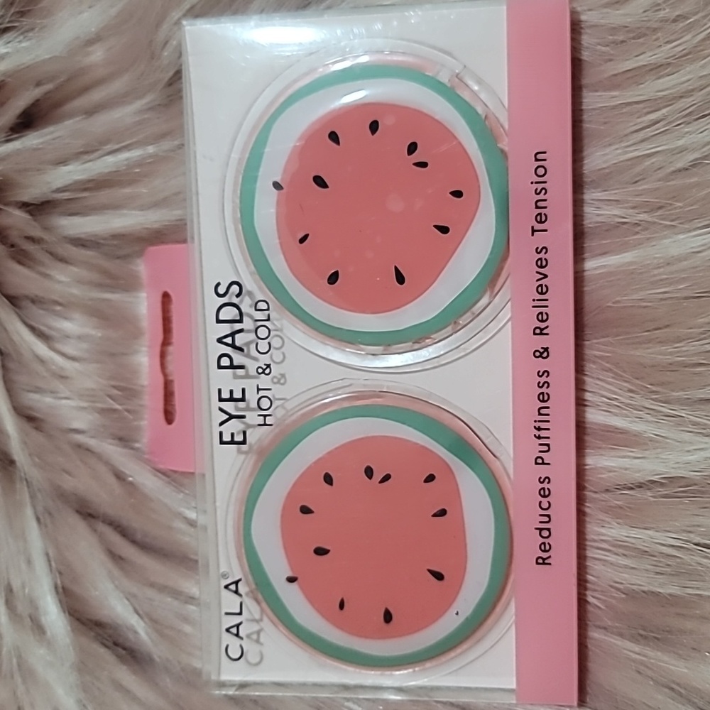 Hot & cold eye pads